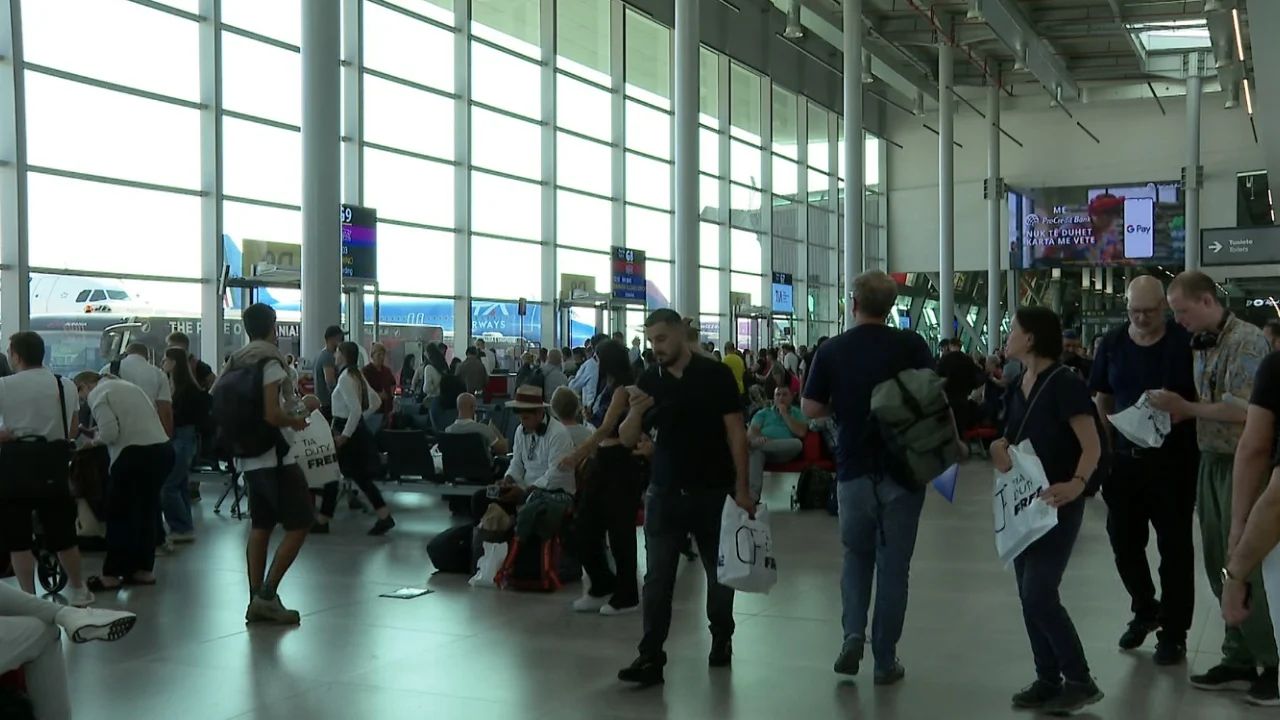 IOM: Shqiperia, me normat me te larta te emigrimit ne Europe, shkak pagat dhe korrupsioni